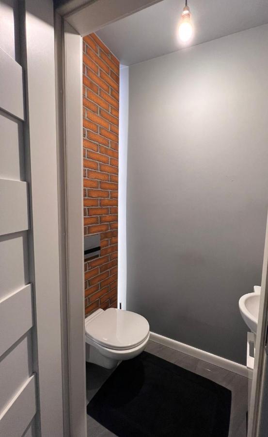 Dom Dabrowka Poznan Apartment Paledzie Ngoại thất bức ảnh