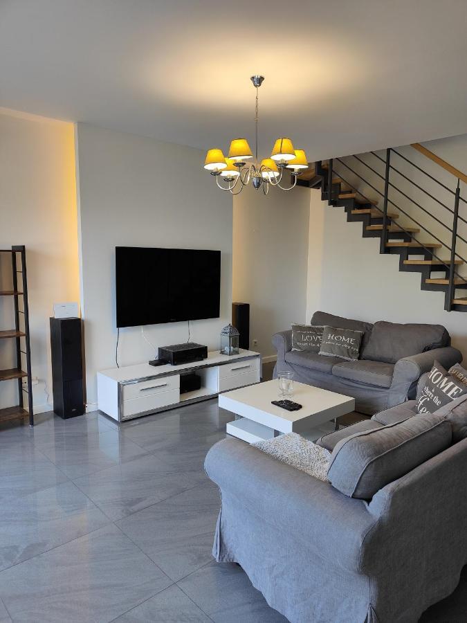 Dom Dabrowka Poznan Apartment Paledzie Ngoại thất bức ảnh